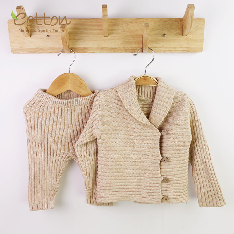 Organic cotton knitted baby clothes 
