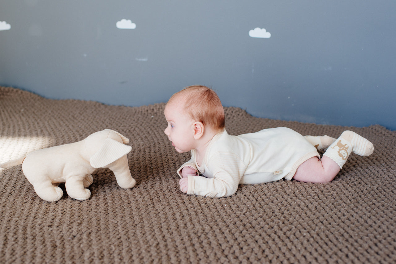Organic Long Sleeve Bodysuit with Bear on the Moon